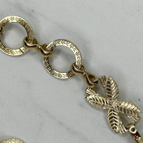 Lightweight Textured Gold Chain Link Belt XS/S Leaf Detail Adjustable โจ - Picture 4 of 13